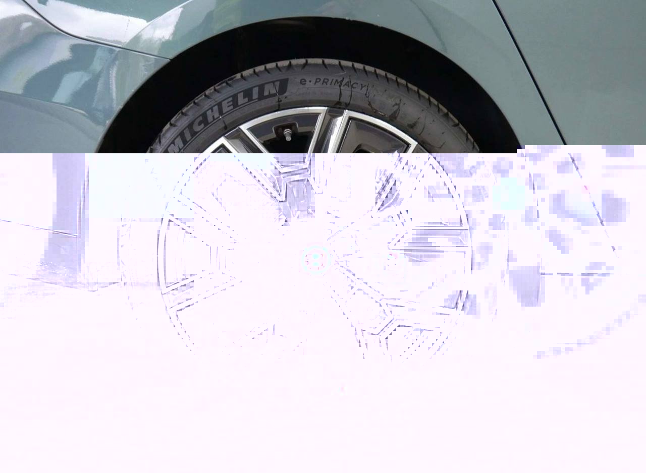 بي ام دبليو I5