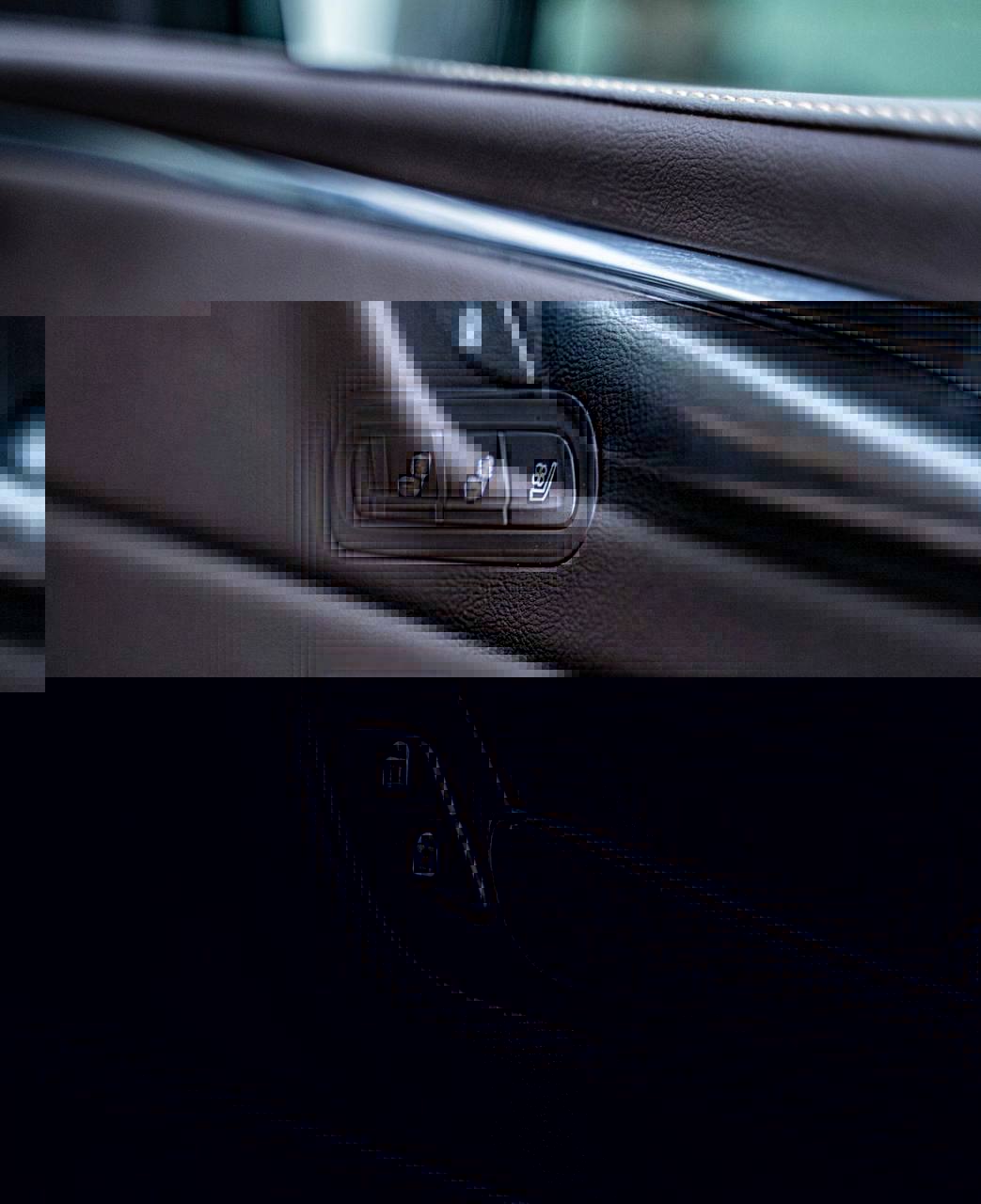 تساديلاك إسكاليد