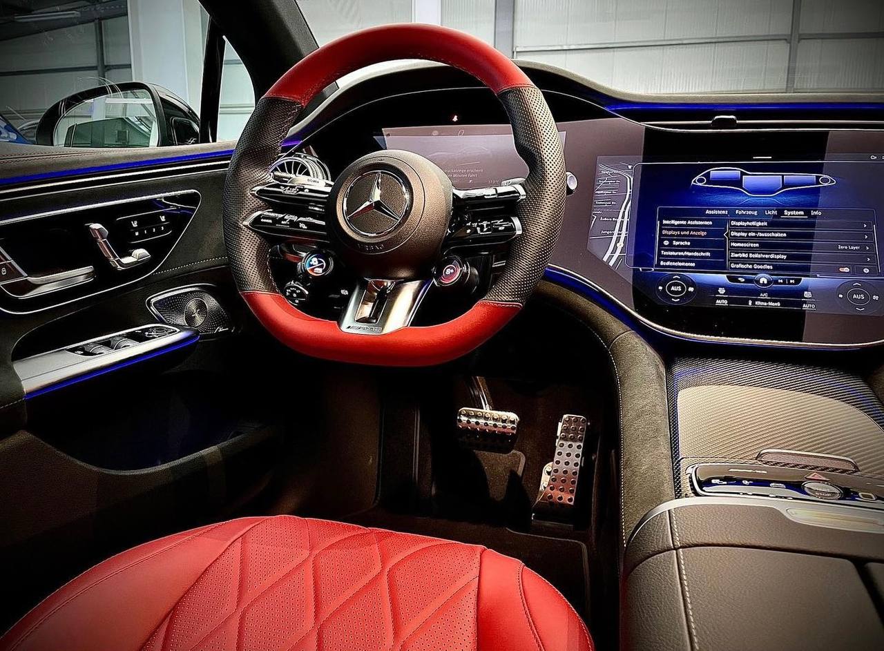 مرسيدس بنز EQE43