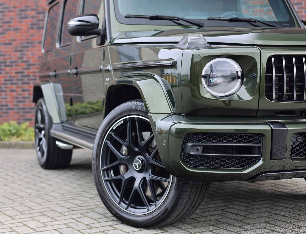 Mercedes-Benz G63