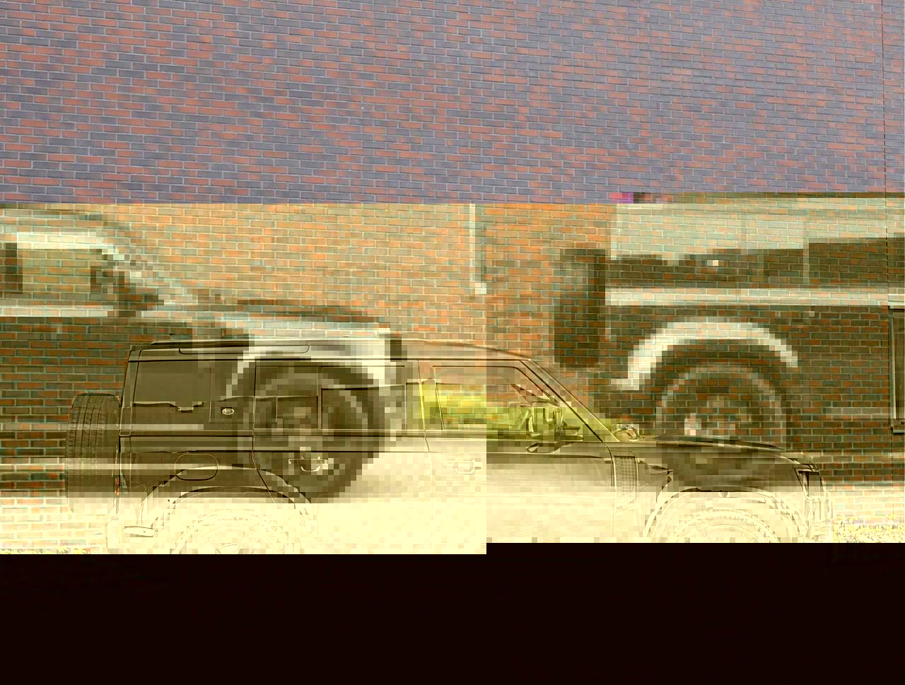 لاند روفر ديفيندر