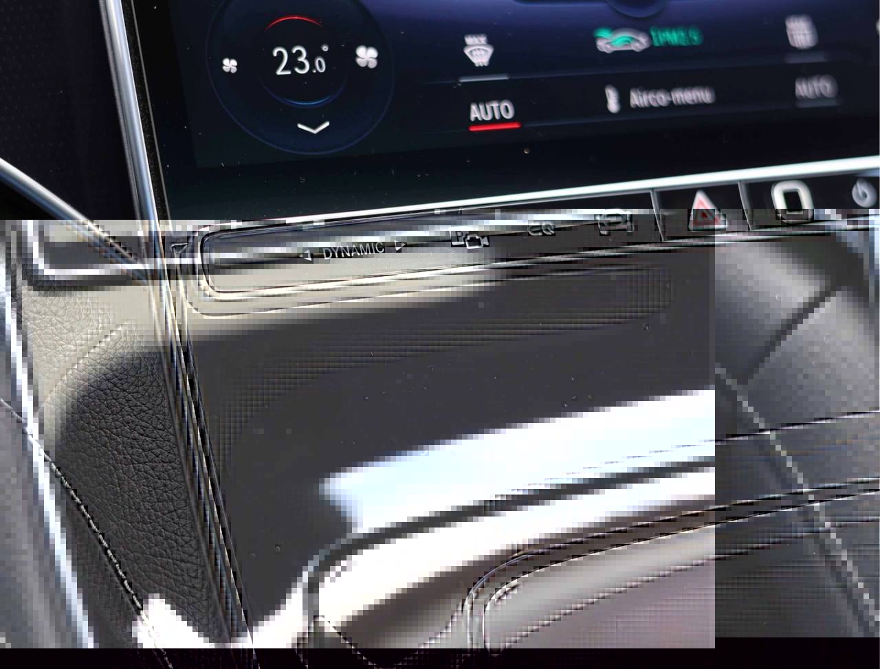 مرسيدس بنز EQS580