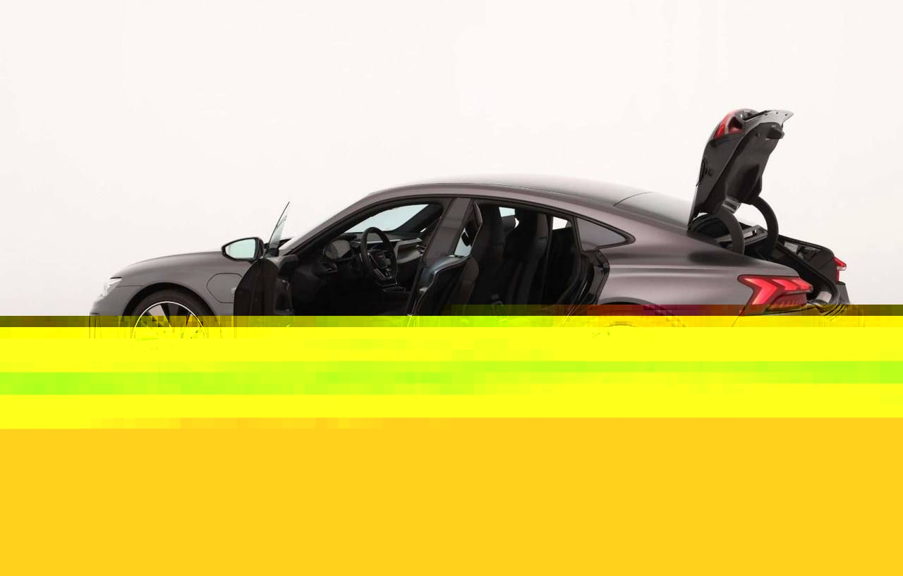 أودي إي ترون