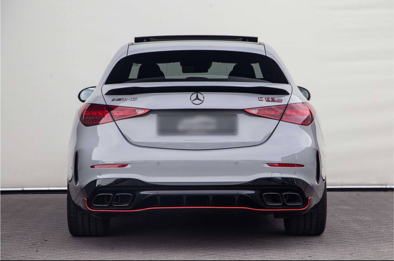 مرسيدس بنز C63