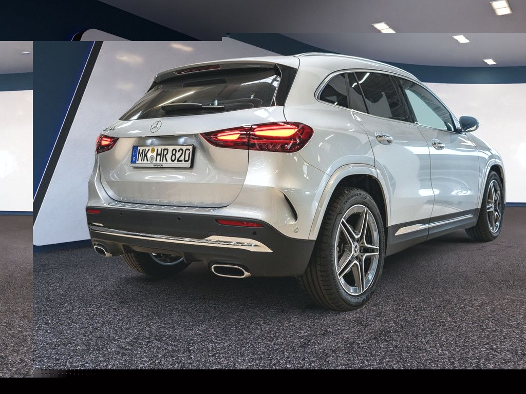Mercedes-Benz GLA 180