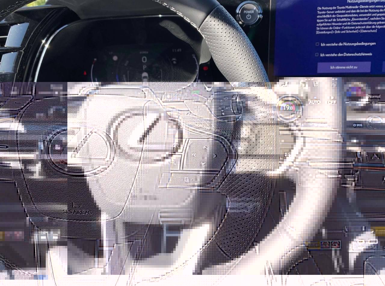 لكزس آر اكس 500