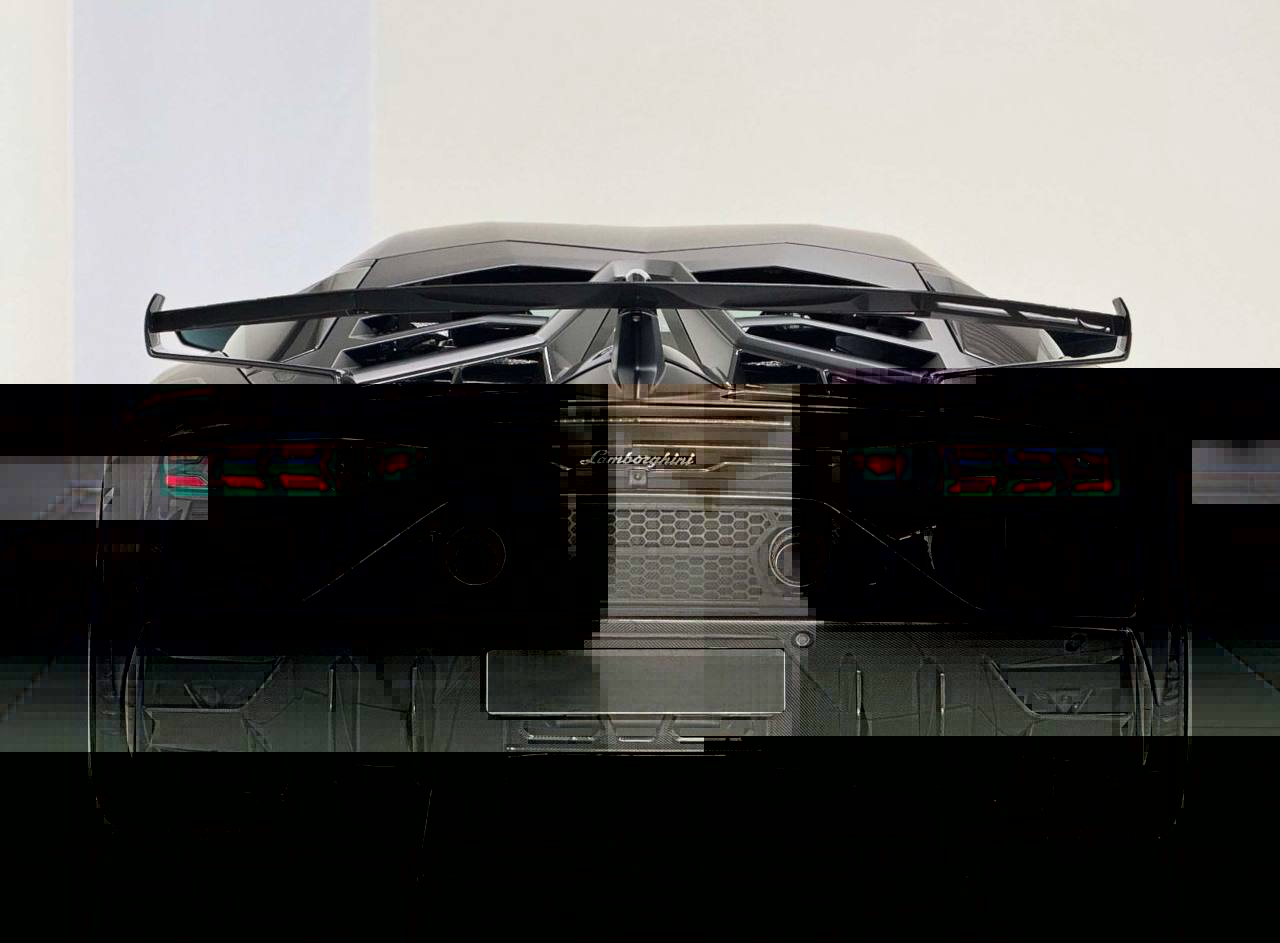 لامبورغيني أفينتادور