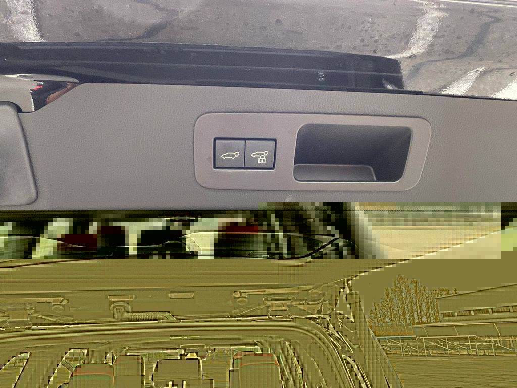 تويوتا لاند كروزر 300