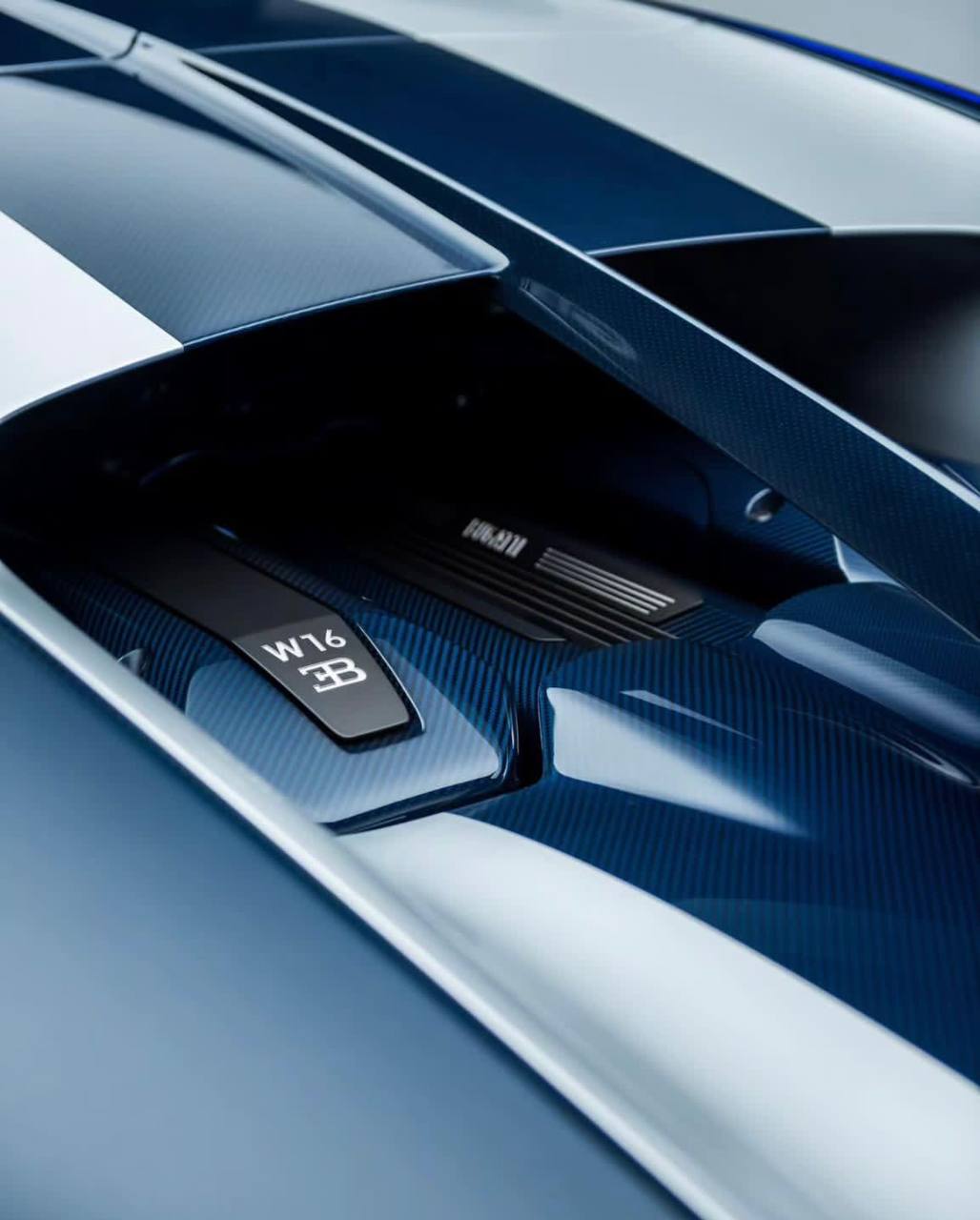 بوجاتي تشيرون