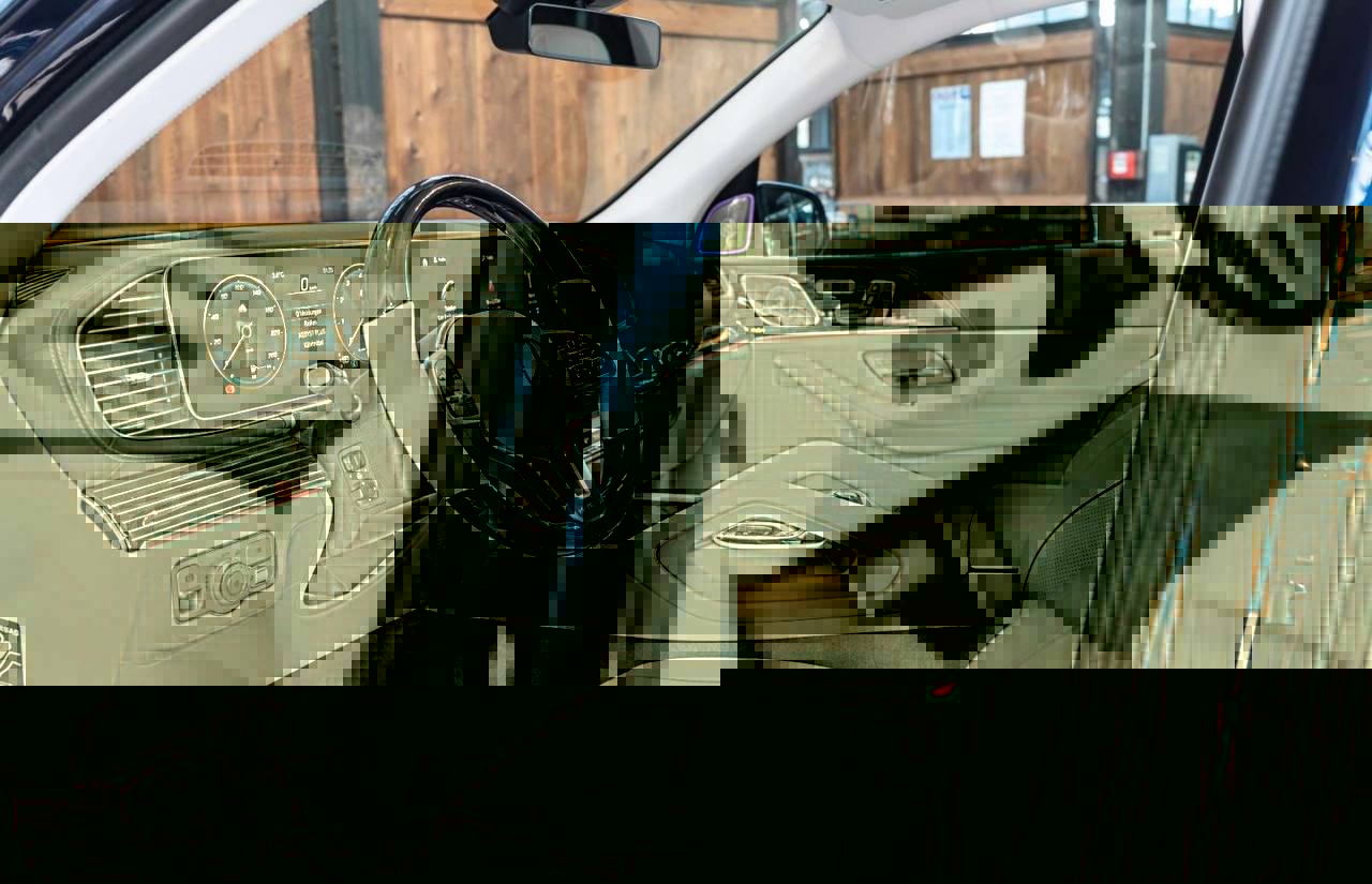 مرسيدس بنز جي ال اس 600