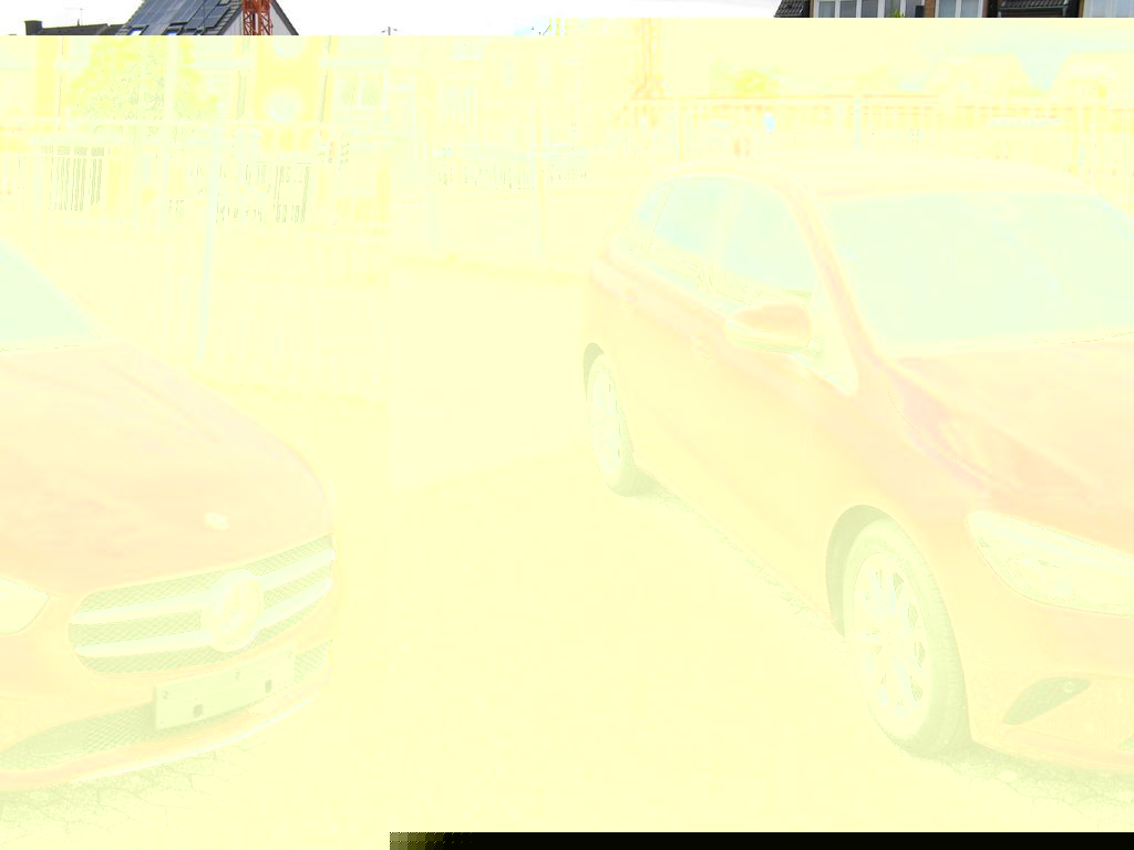 مرسيدس بنز بي 180