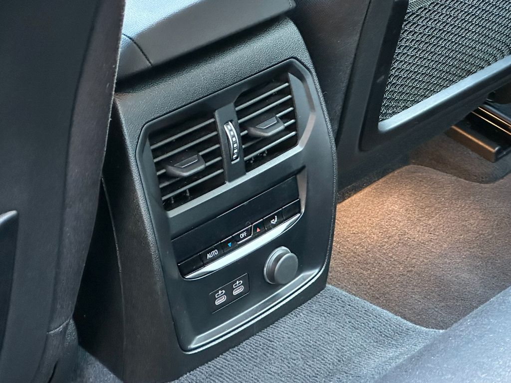 بي ام دبليو 318 د