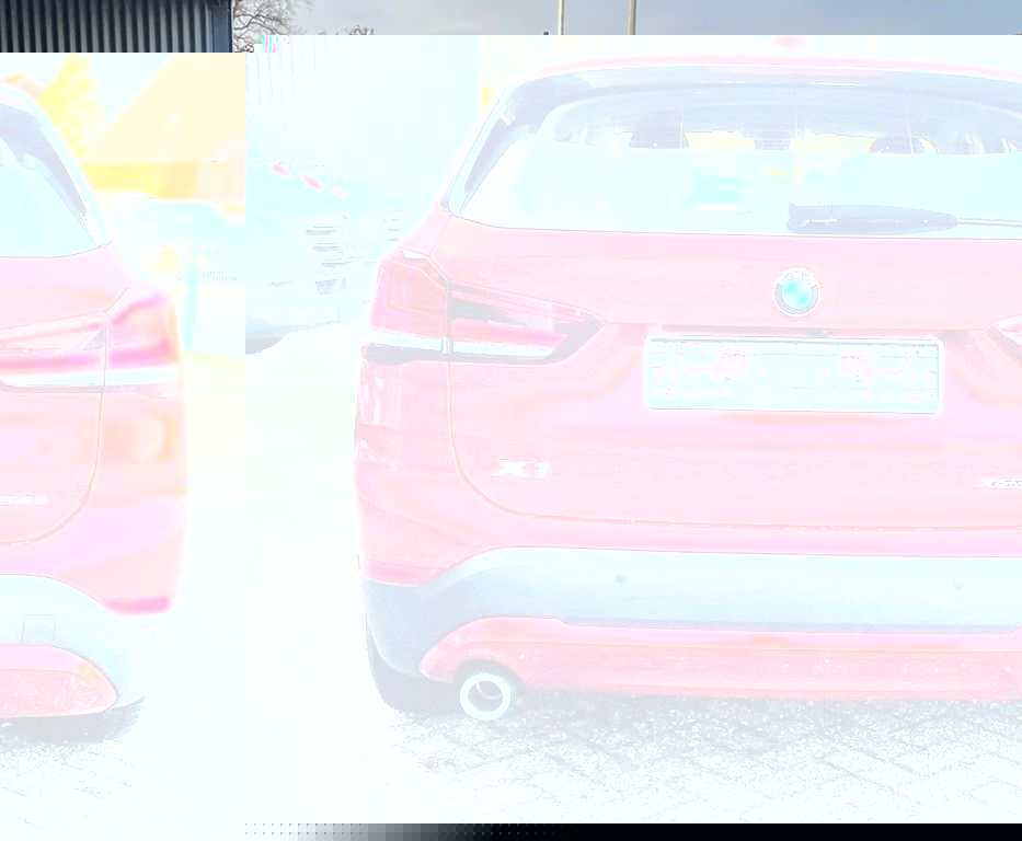 بي ام دبليو اكس 1