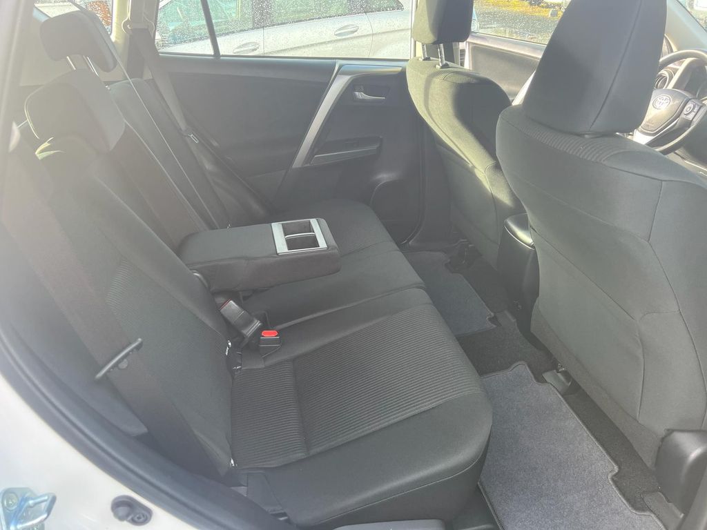 تويوتا راف-4