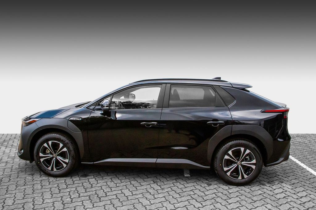 تويوتا بي زد 4 اكس