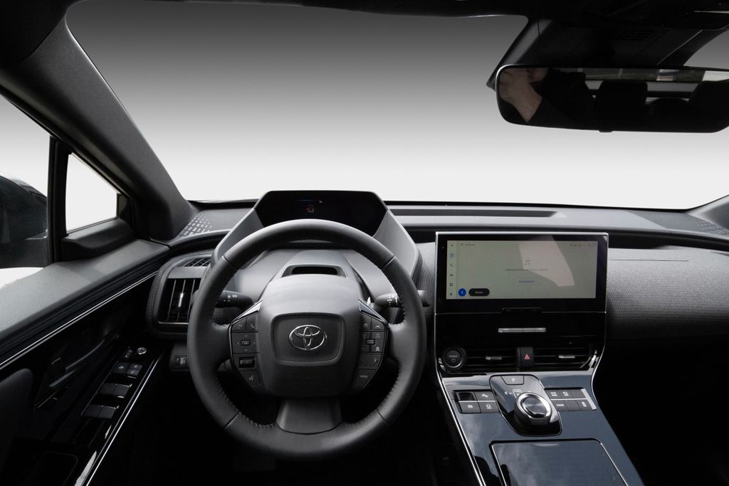 تويوتا بي زد 4 اكس