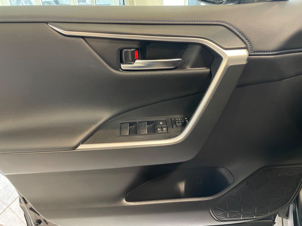 تويوتا راف-4