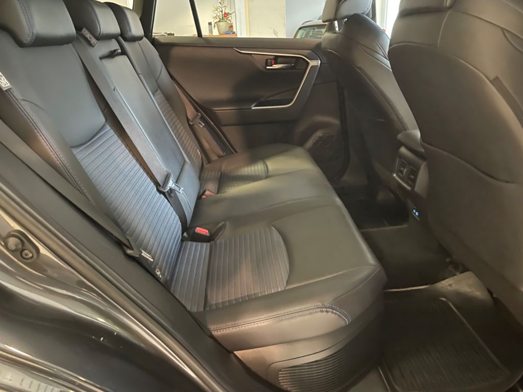 تويوتا راف-4