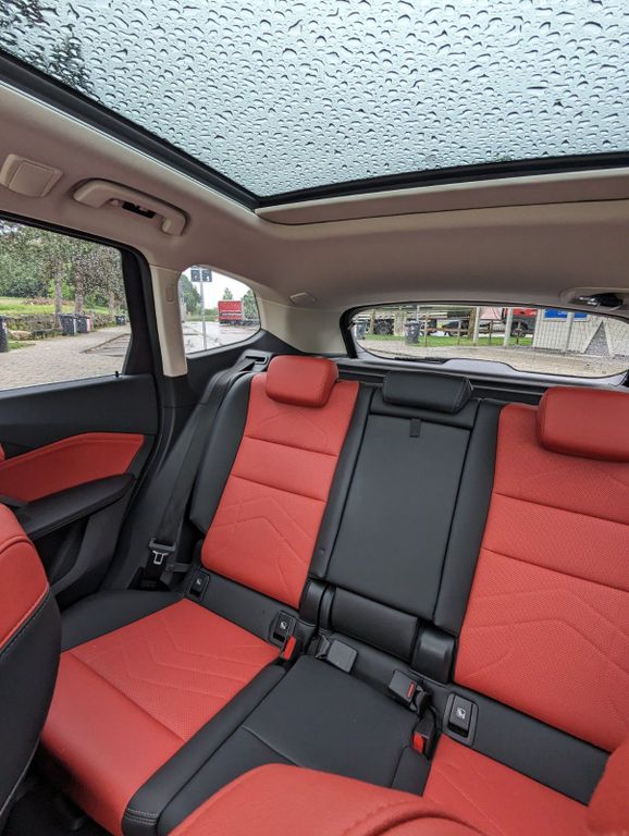 بي ام دبليو اكس 1