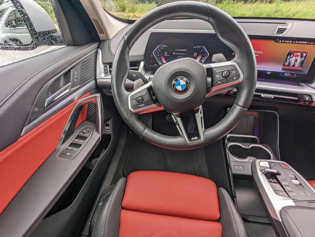 بي ام دبليو اكس 1