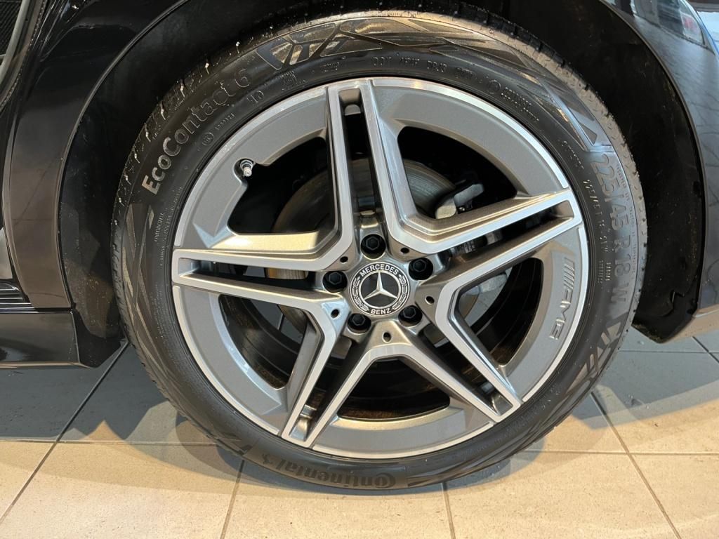 مرسيدس بنز سي ال ايه 200 دي