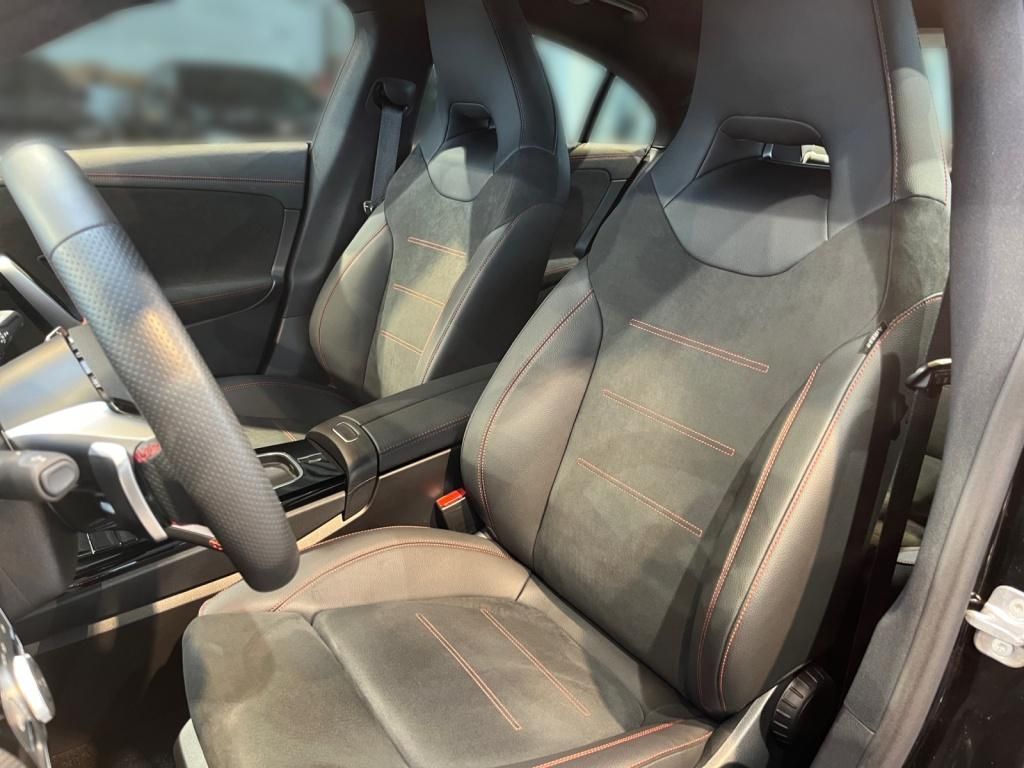 مرسيدس بنز سي ال ايه 200 دي