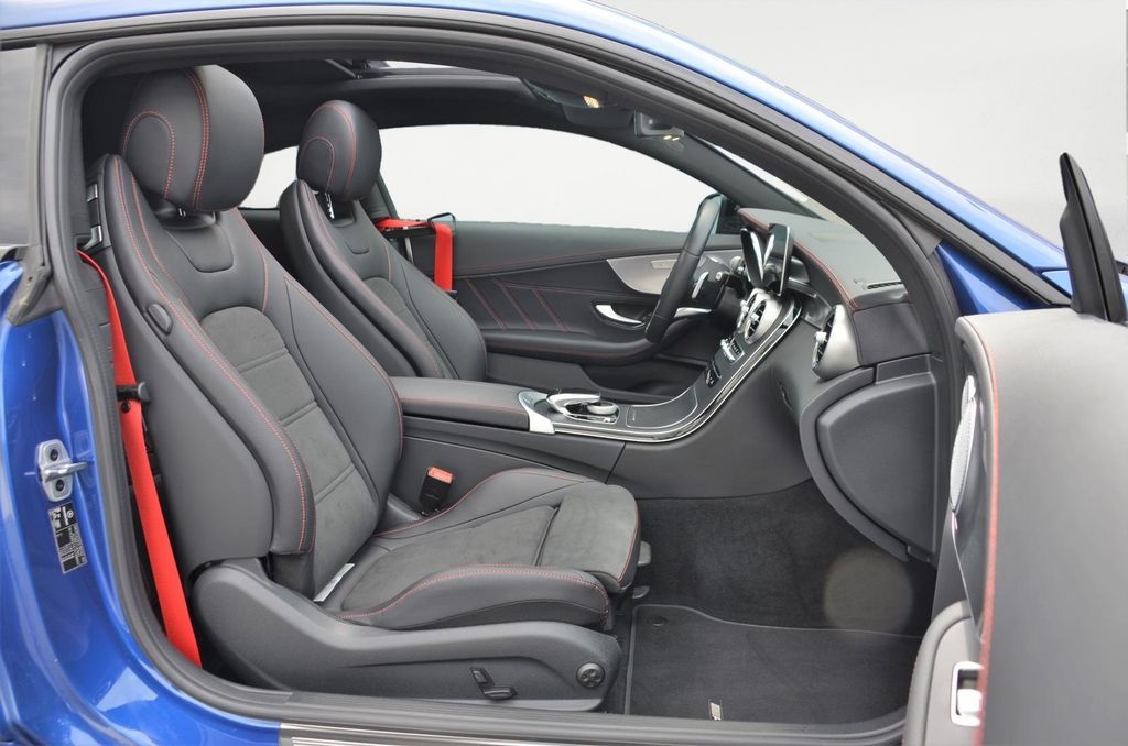 مرسيدس بنز سي 220 دي