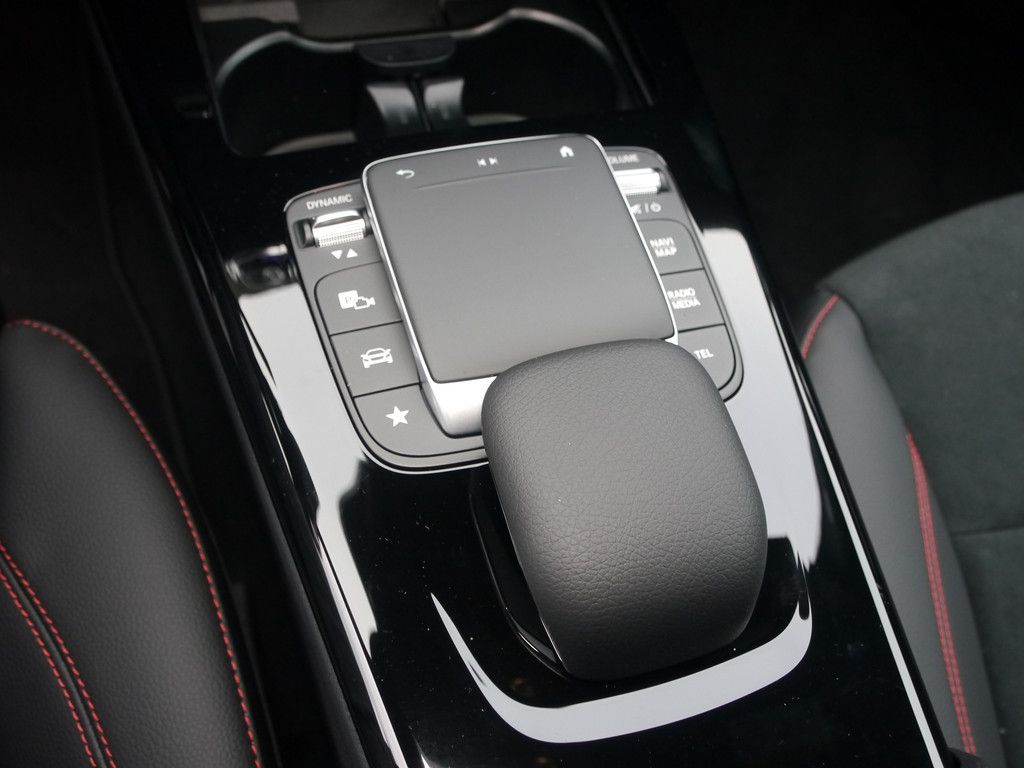 مرسيدس بنز سي ال ايه 250