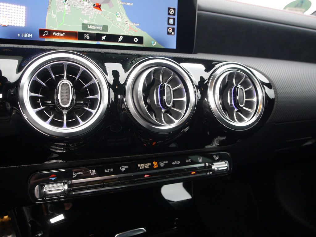 مرسيدس بنز سي ال ايه 250