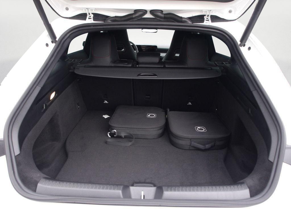 مرسيدس بنز سي ال ايه 250