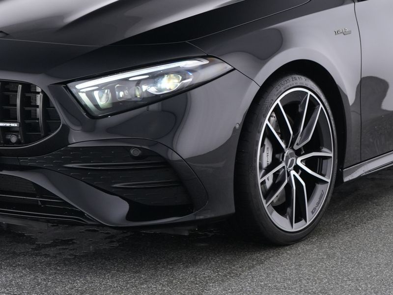 Mercedes-Benz AMG A 35