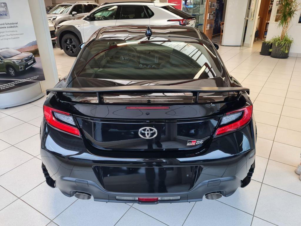 تويوتا جي آر 86