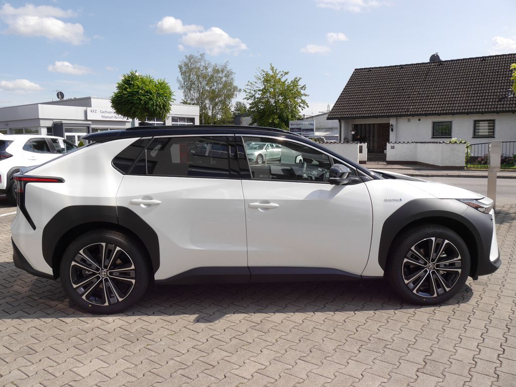 تويوتا بي زد 4 اكس