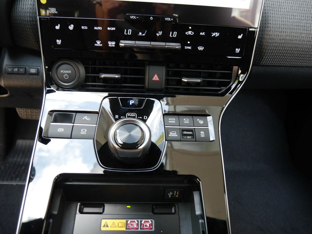 تويوتا بي زد 4 اكس