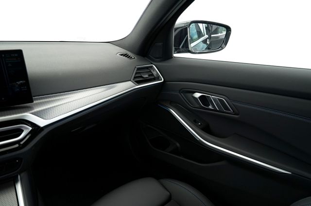 بي ام دبليو 330 د