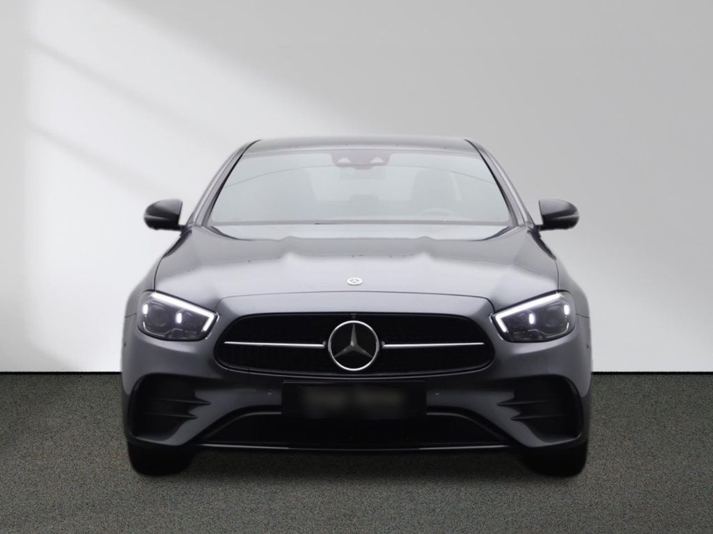 مرسيدس بنز إي 300 دي