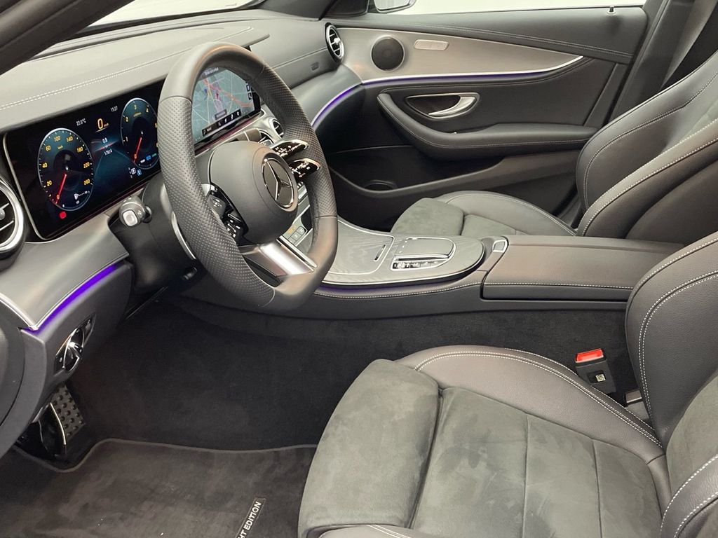 مرسيدس بنز إي 300 دي