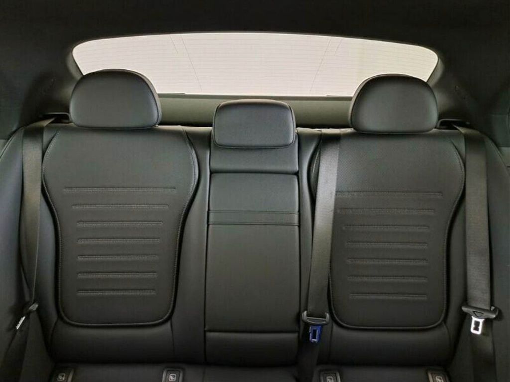 مرسيدس بنز C300