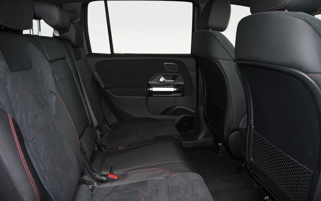 مرسيدس بنز جي ال بي 200 دي