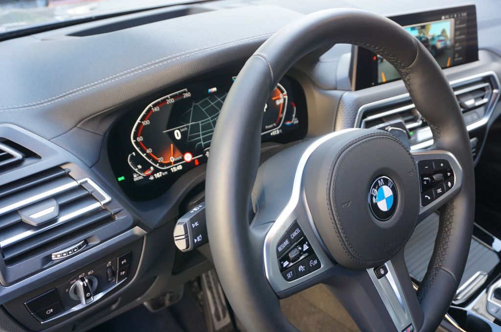 بي ام دبليو اكس 3