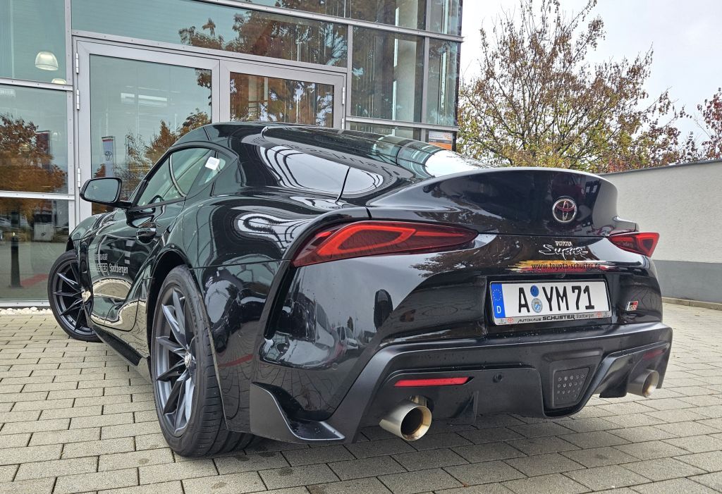 تويوتا سوبرا