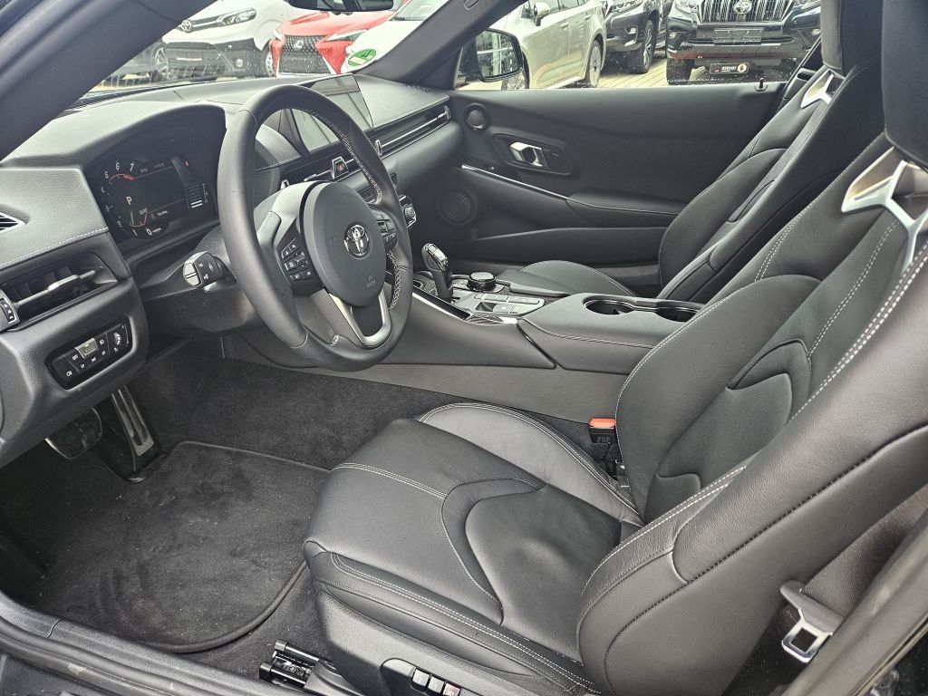 تويوتا سوبرا