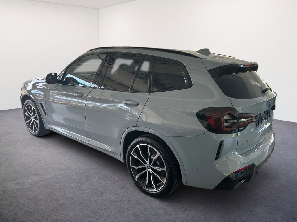 بي ام دبليو اكس 3