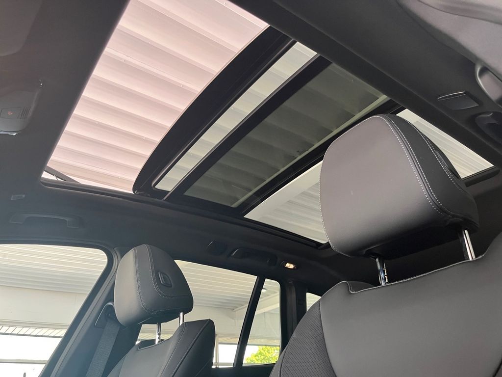 بي ام دبليو اكس 3