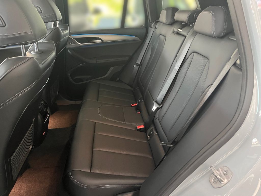 بي ام دبليو اكس 3