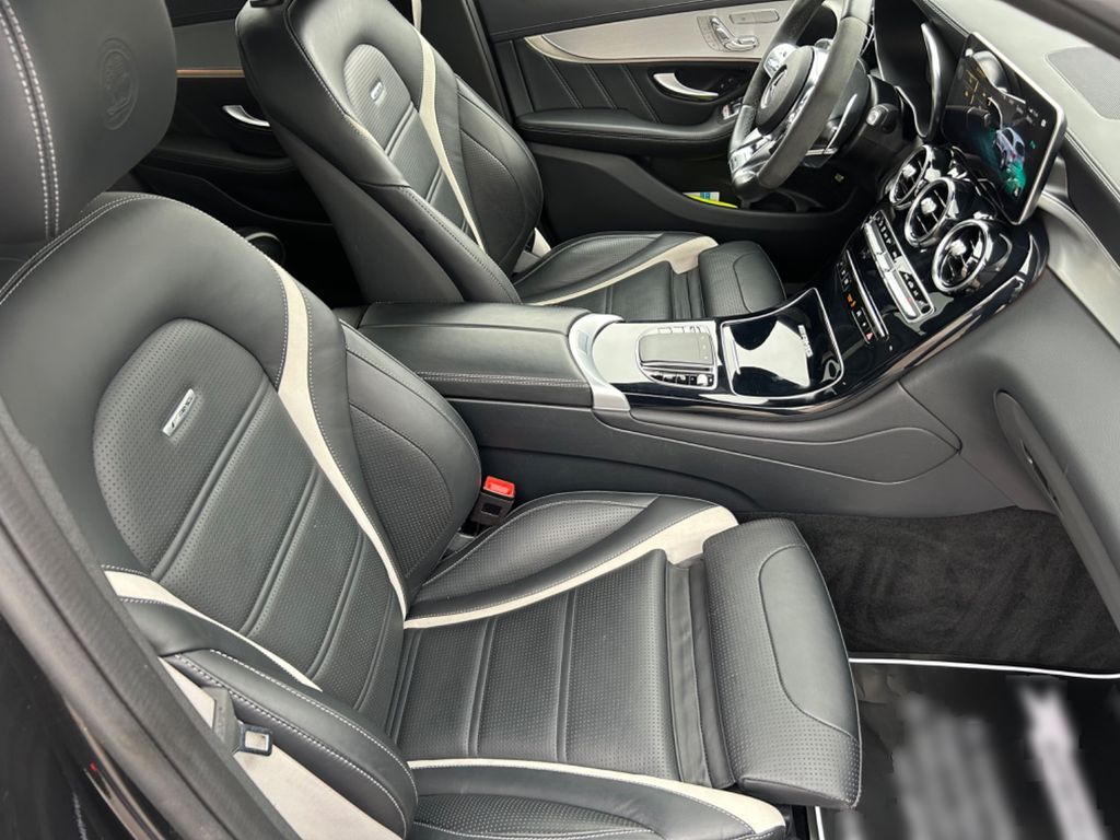 مرسيدس بنز جي ال سي 63 اس ايه ام جي