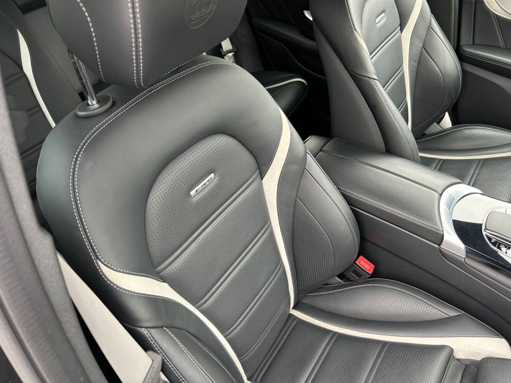 مرسيدس بنز جي ال سي 63 اس ايه ام جي