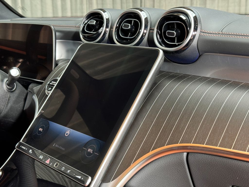 مرسيدس بنز جي ال سي 200