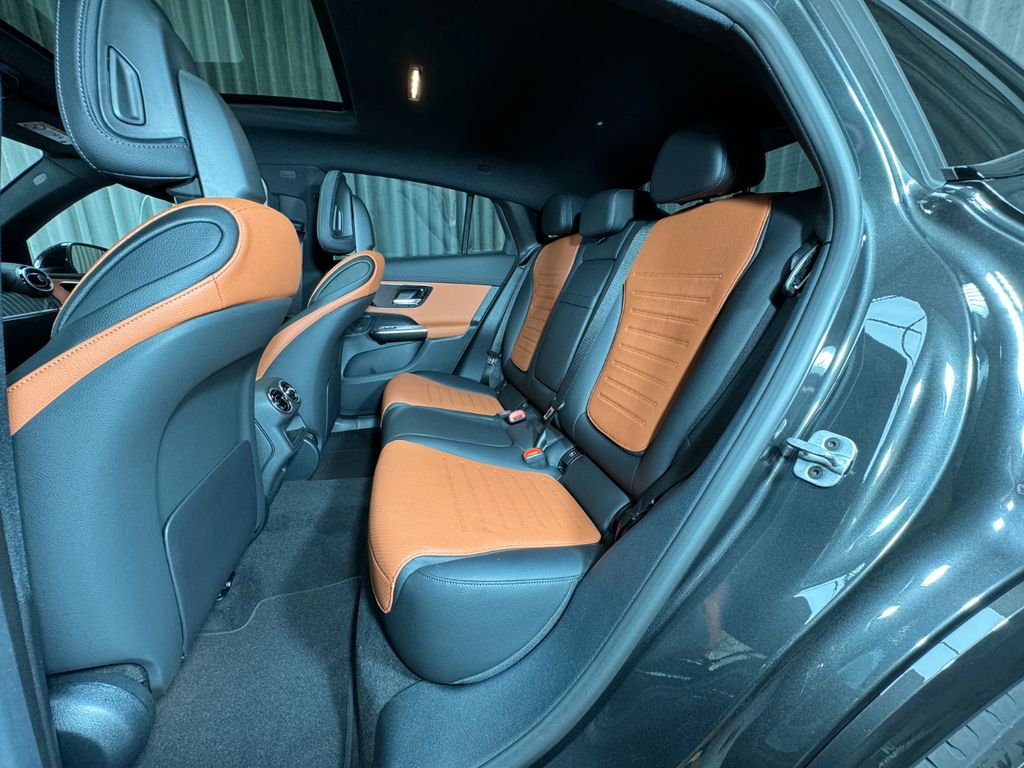 مرسيدس بنز جي ال سي 200