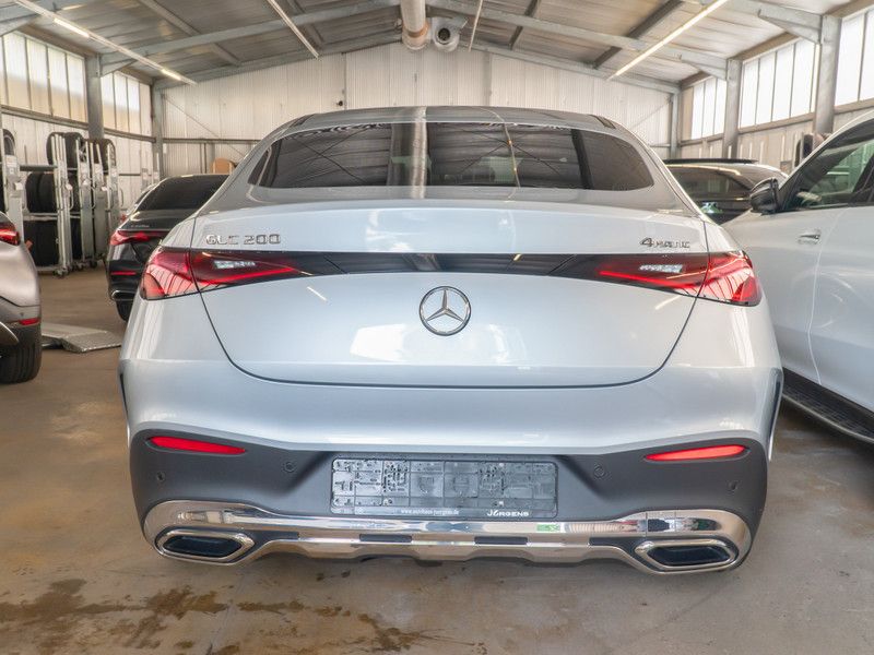 مرسيدس بنز جي ال سي 200